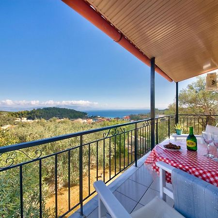 Theodora Apartments - Paxos Гайос Экстерьер фото