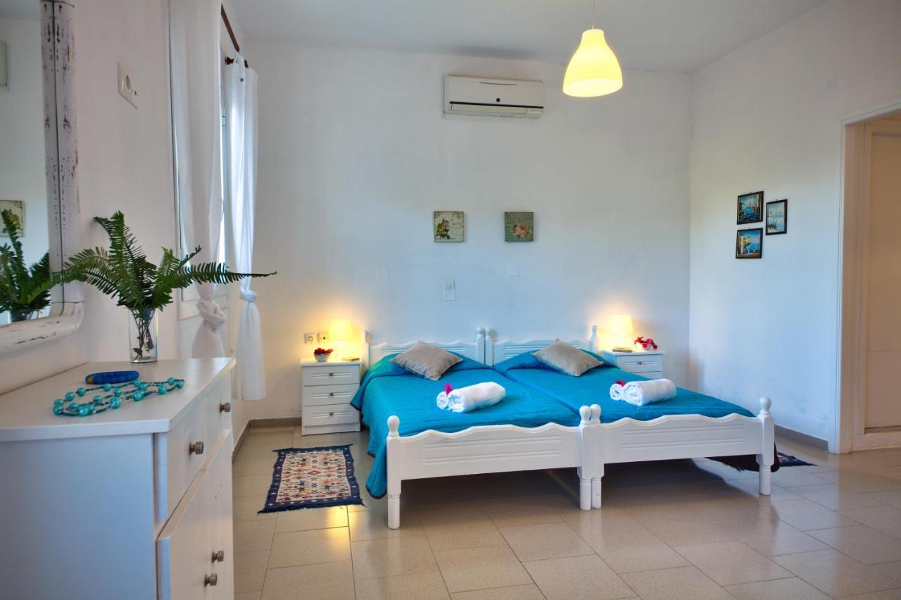 Theodora Apartments - Paxos Гайос Экстерьер фото